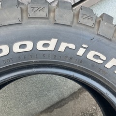 BFグッドリッチ　マッドタイヤ　225/75/16