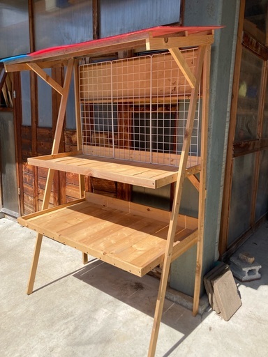 野菜販売小屋  作業時の小物置場台