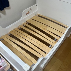 IKEA サイズ調整可能ベッド