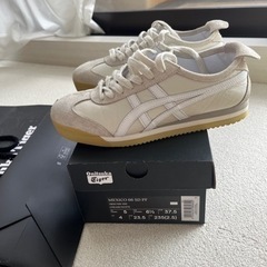 スニーカー　Onitsuka Tiger オニツカタイガー