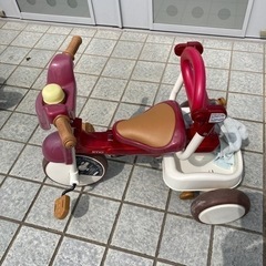 中古　iimo三輪車