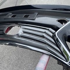 レクサス　フロントバンパー