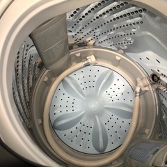 K200☆2022年製Hisense製5.5㌔洗濯機☆6ヶ月保証付き