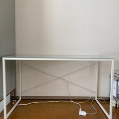 ガラス天板のテーブル　50✖️120✖️70 (白)