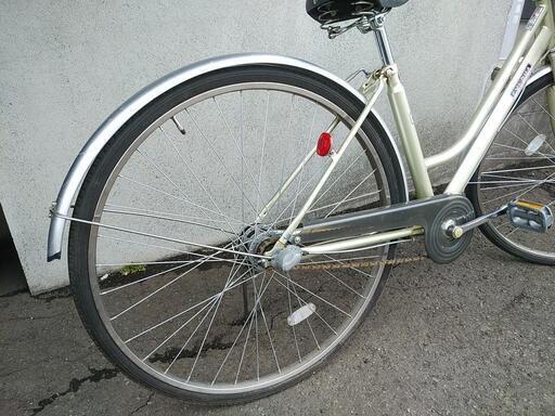 取引決定しました！札幌市内、江別、北広島配達無料！整備点検済　防犯登録料（800円込み）ほぼ新車ブリジストン26インチ　ホワイト。 取引決定しました！札幌市内、江別、北広島配達無料！整備点検済 防犯