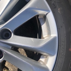 エクストレイルＴ３２純正ホイルスタッドレス