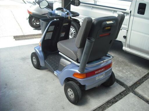 免許の要らない電動4輪車 SUZUKI セニアカー (ET4F6) スカイブルー