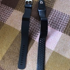 Fitbit Charge HR（ブラック）＋Charge 2 おまけ