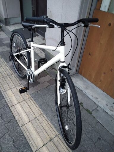 美品☆700c シティークロスバイク 7speed/オフホワイト (自転車工房  