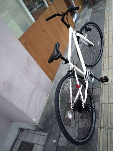 美品☆700c シティークロスバイク 7speed/オフホワイト (自転車工房  