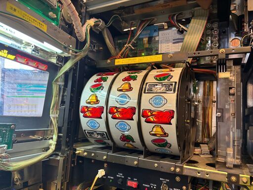愛品館八千代店】スロット実機4号機 アントニオ猪木自身がパチスロ機 