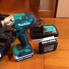 makita マキタ 充電式インパクトドライバーMTD001DSX