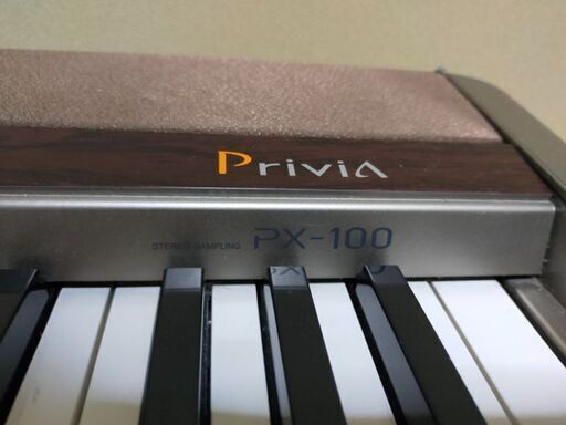 CASIO　Privia PX−100　電子ピアノ