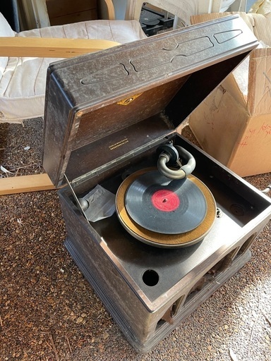 近江八幡市より、メルカリ同時出品中、レコード、蓄音機、レトロ、店舗什器