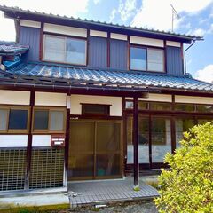 越前市西部 大虫小学校近くの  大きな一軒家 大変お得な５．９万...