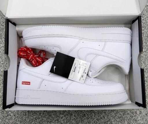 NIKE エアフォース1 supreme 26.5 新品未使用