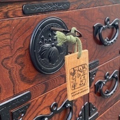 ◎お値下げしました‼️ 【断捨離中】 早い者勝ち‼️ 逸品 伝統工芸 欅材 拭き漆塗 南部鉄金具 民芸 岩谷堂箪笥 月雫チェスト 9号（丸桐）鍵付き 時代箪笥 整理タンス 和家具 