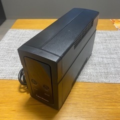 CyberPower 無停電電源装置 (常時商用 UPS 給電/正弦波出力) 500VA/300W CPJ500