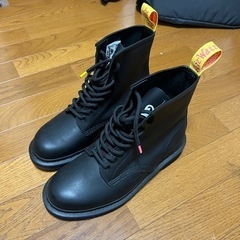 Dr.Martens ブーツ