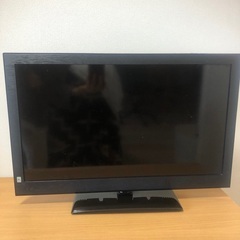 24型テレビ　2012年製