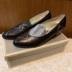 レディース革靴 ブラック 23.5cm JAPAN