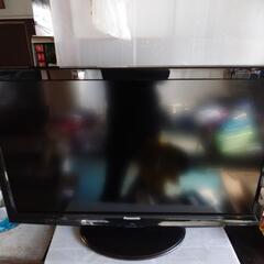 液晶テレビ　パナソニック　2010年　37型 中古