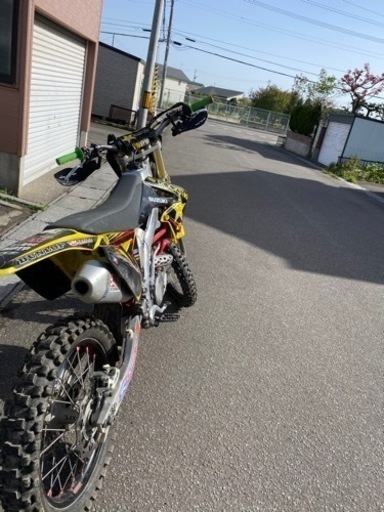 RMZ250 バイク スズキ
