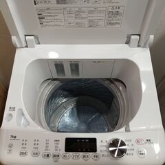 高年式/2022年製/ハイセンス/エディオン/レトロデザイン/e angle/7kg/全自動洗濯機/洗剤自動投入/ANG-WM-B70-W/E0DP0102