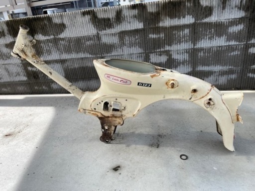 AA01 リトルカブセル付き4速メインフレーム
