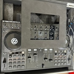 PC DJ セット Traktor kontral S4mk1