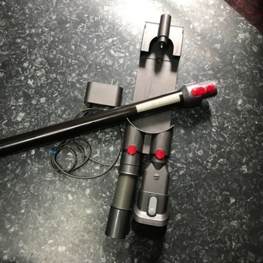 決まりました！dyson v8 slim fluffy ダイソン掃除機 C99502817 決まり 