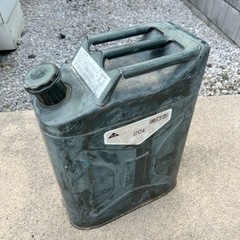 小林物産 縦型 ガソリン携行缶 20リッター グリーンカラー　ジープ缶