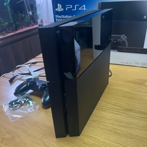【受渡予定者決定】PS4  初期型　　CUHJ-10001
