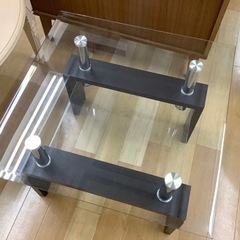 【トレファクラパーク岸和田店】　ガラス製ローテーブルが入荷致しました。