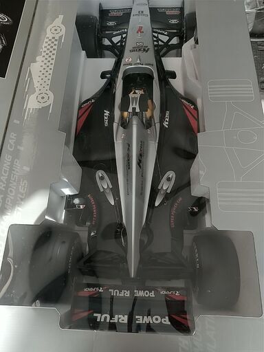 値下げしました　超大型 F1ラジコン　その２