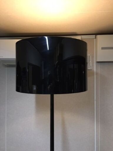 FLOS/フロス社製　SPUN LIGHT/スプーンライト　ブラック　Sebastian Wrong/セバスチャン・ロング　ヤマギワ　フロアライト/フロアスタンド FLOS/フロス社製 SPUN LIGHT/スプーンライト ブラック Sebastian Wrong