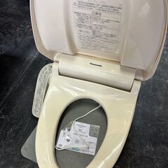 ☆中古￥9,800！Panasonic　温水洗浄便座　家電　ウォ...