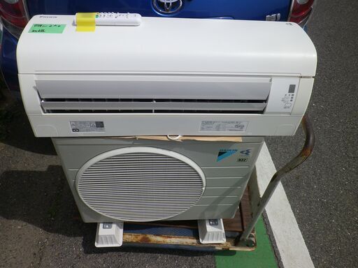 お取引き中　ダイキン　6畳～8畳用エアコン　AN22TCS-W 　2016年　お掃除機能、高速ストリーマー空気清浄付き