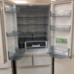 取りに来れる方限定！HITACHI(ヒタチ)の6ドア冷蔵庫です！