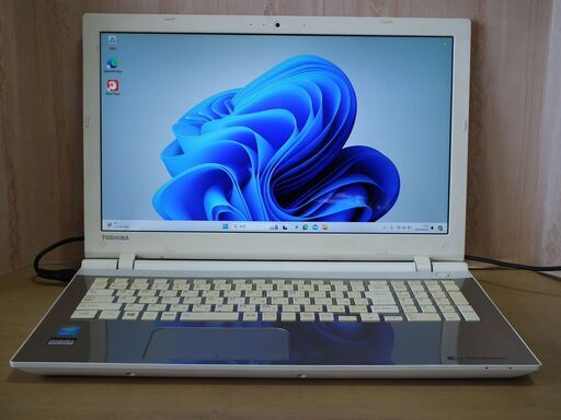 【東芝Dynabook T75/TG SSD480GB搭載WIN11Home/Core-i7/ﾒﾓﾘ8GB/Office365】