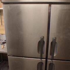 業務用冷蔵庫1644l 早い者勝ち