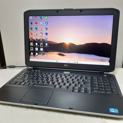 【お取引中です】DELL　LATITUDE　15インチ　i7　8GB　SSD（256）　Wi-Fi　Bluetooth　マルチ　テンキー　Office2021　Windows11　23H2