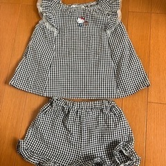 美品　女の子セット服　キティ　90