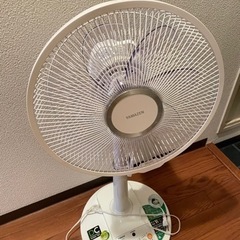 【決定済】山善　扇風機 30cm  DCモーター　静音モード