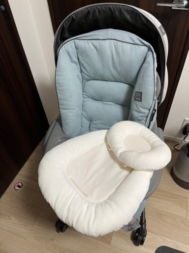 コンビ電動ハイローチェア　子供用品まとめ売り