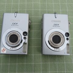 【ネット決済・配送可】Canon IXY DIGITAL 2台　...