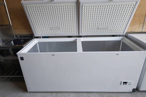 2024年製 レマコム 冷凍ストッカー 577ℓ レマコム 業務用 冷凍