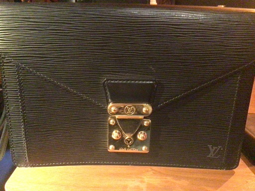 最終値下げ　LOUIS VUITTON クラッチバッグ　セカンドバッグ
