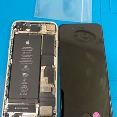 ジャンク】iPhoneSE第二世代 64GB SIMフリー...