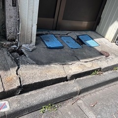 エントランスのコンクリ修繕 − 東京都